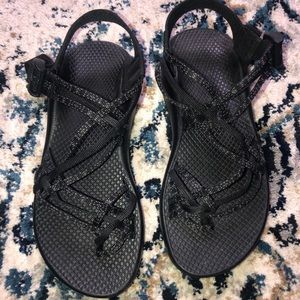 Black cross toe chacos